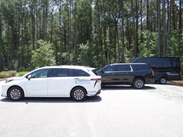 Experience the Excellence of Luxury Car Service